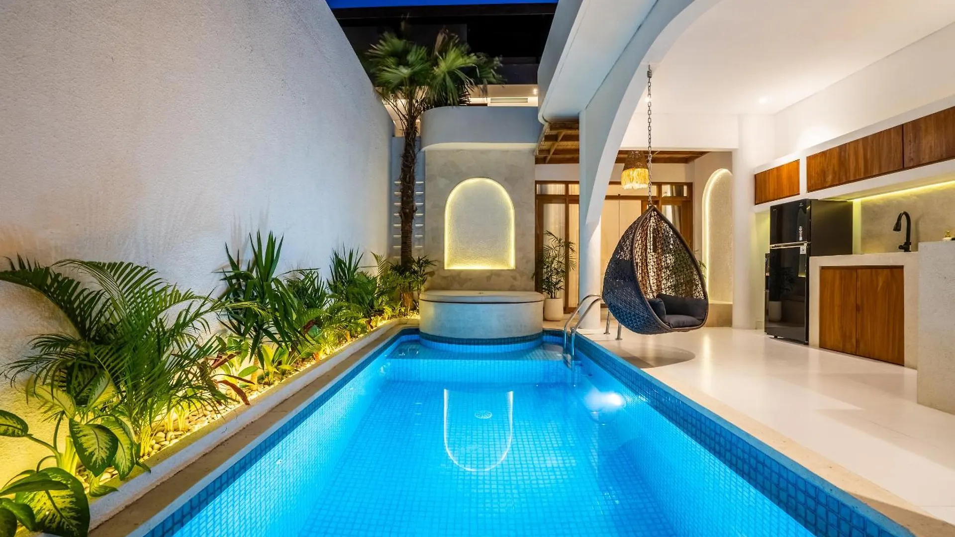 La Feliz Villa Seminyak 印尼