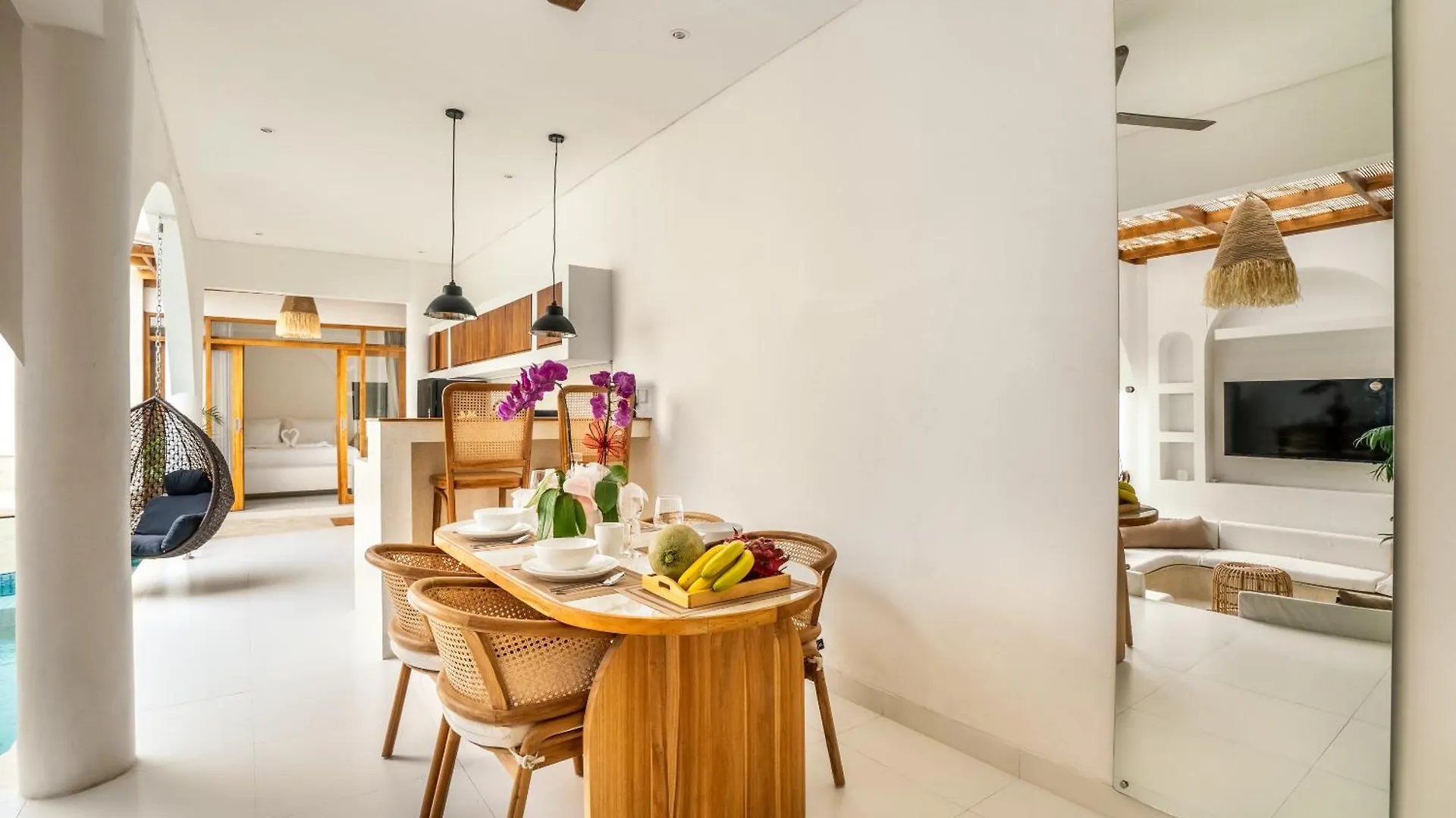 La Feliz Villa Seminyak
