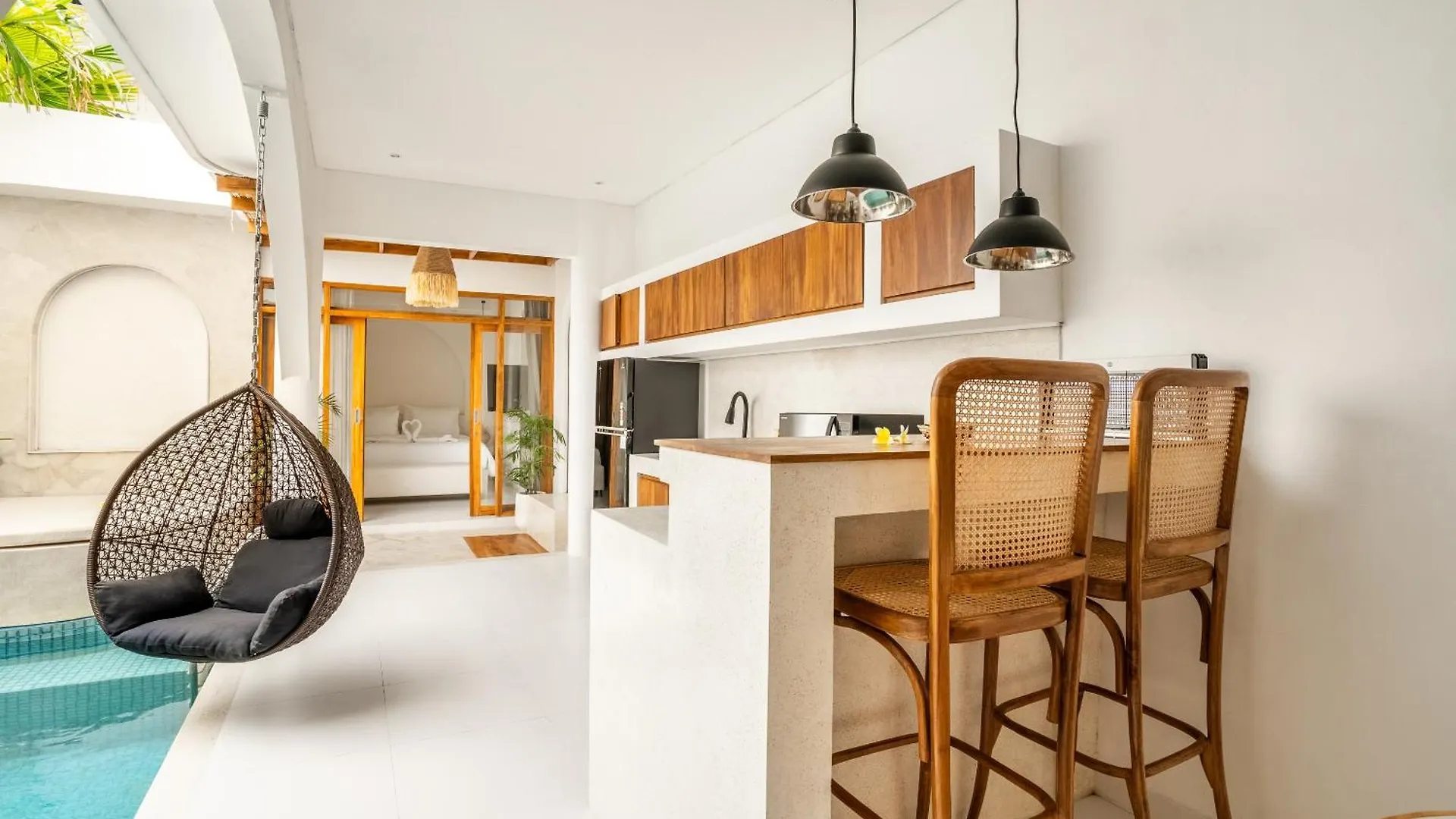 La Feliz Villa Seminyak 0*, 塞米亚克