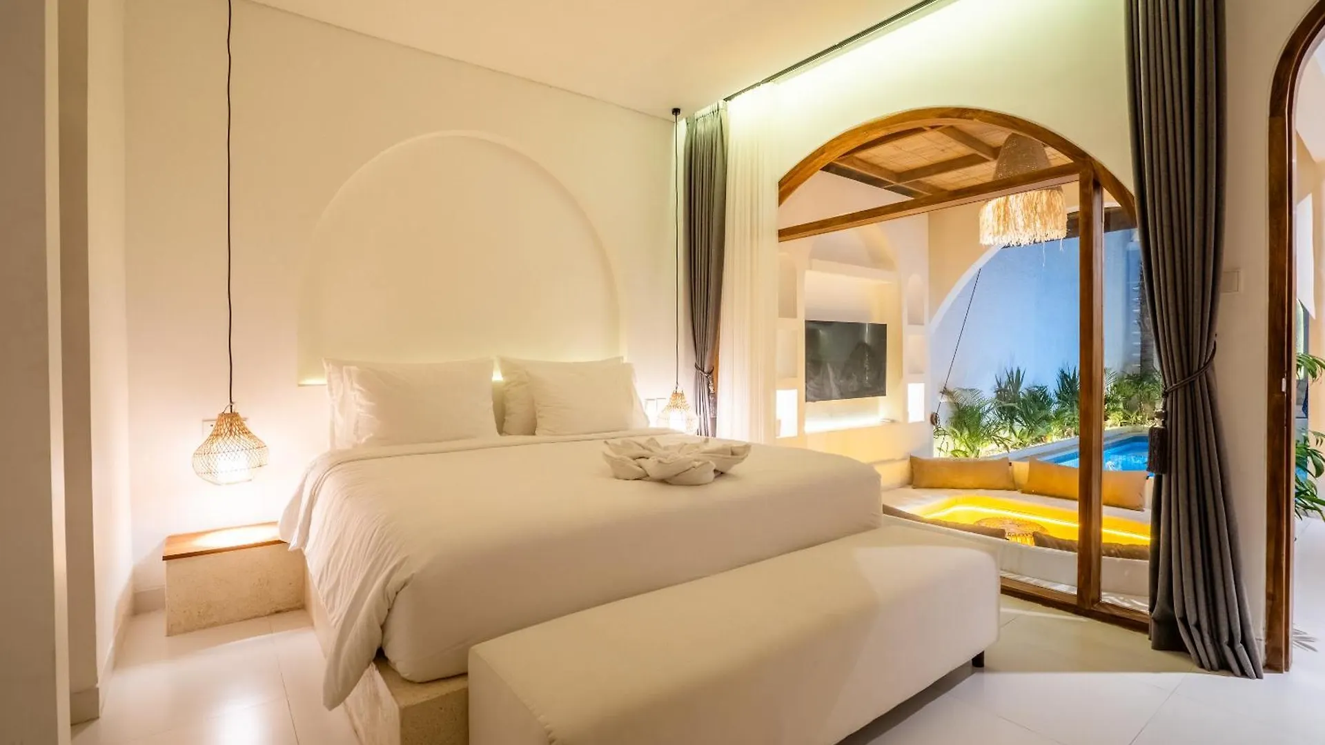 La Feliz Villa Seminyak
